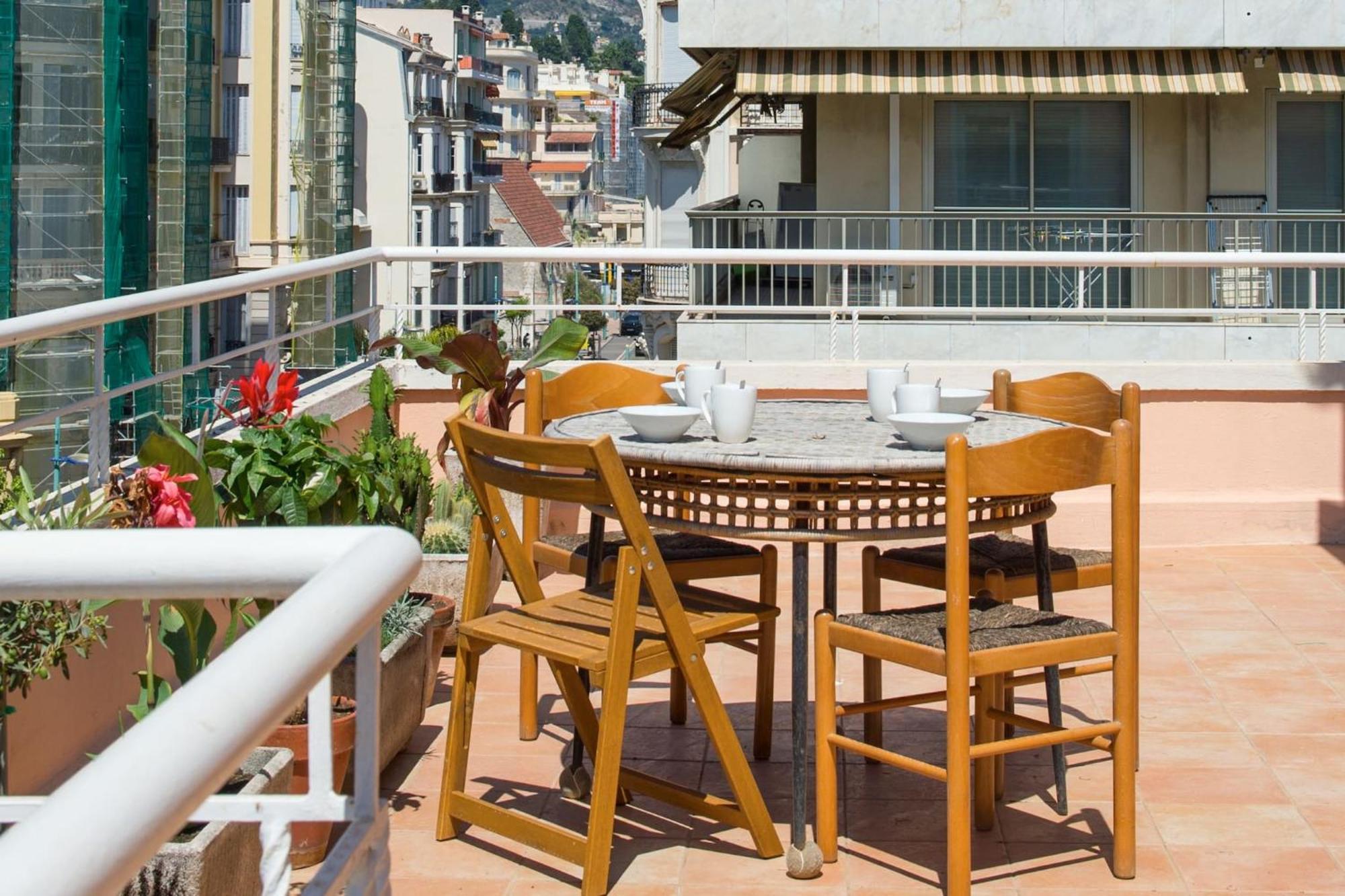 Gloria Marris Apartment Menton Exterior photo
